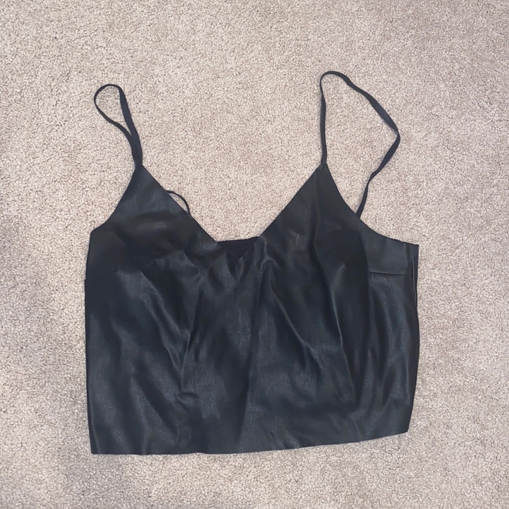 Kendall & Kylie top